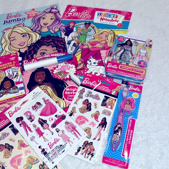 Barbie Bundle - Picture 3 of 10